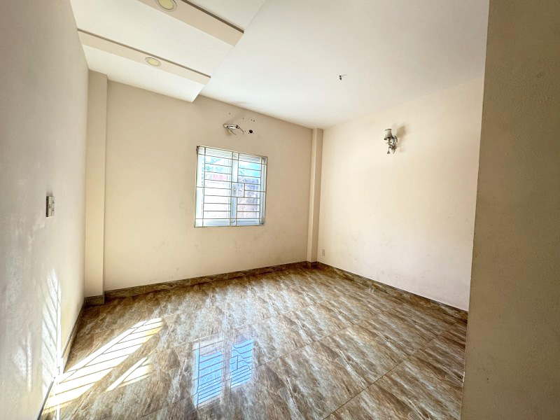 Nhà 1 trệt 3 lầu gần chợ Tăng Nhơn Phú B – 58m² vuông vức – HXH – giá tốt 6.5 tỷ - Ảnh 3